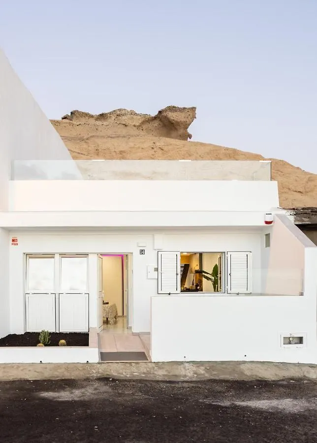 Holiday home Window To The Sea, South Tenerife La Mareta